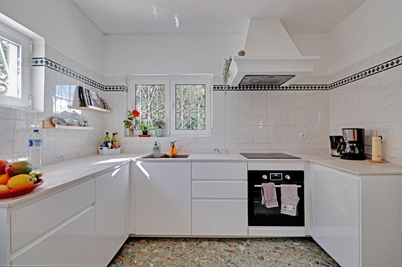 Casa Das Flores By Portucasa Montinhos da Luz Esterno foto